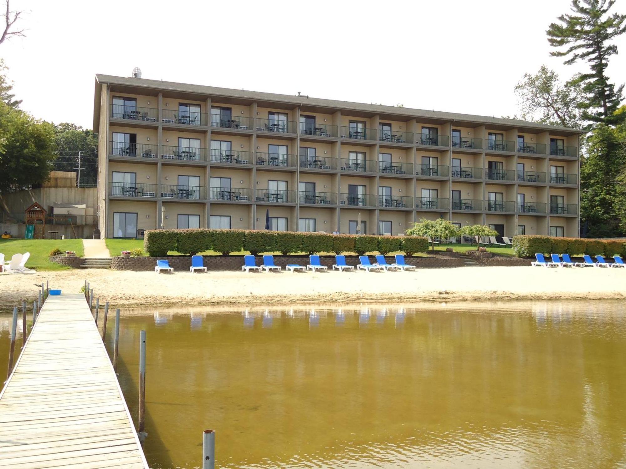 Beachfront Hotel Houghton Lake Exterior foto